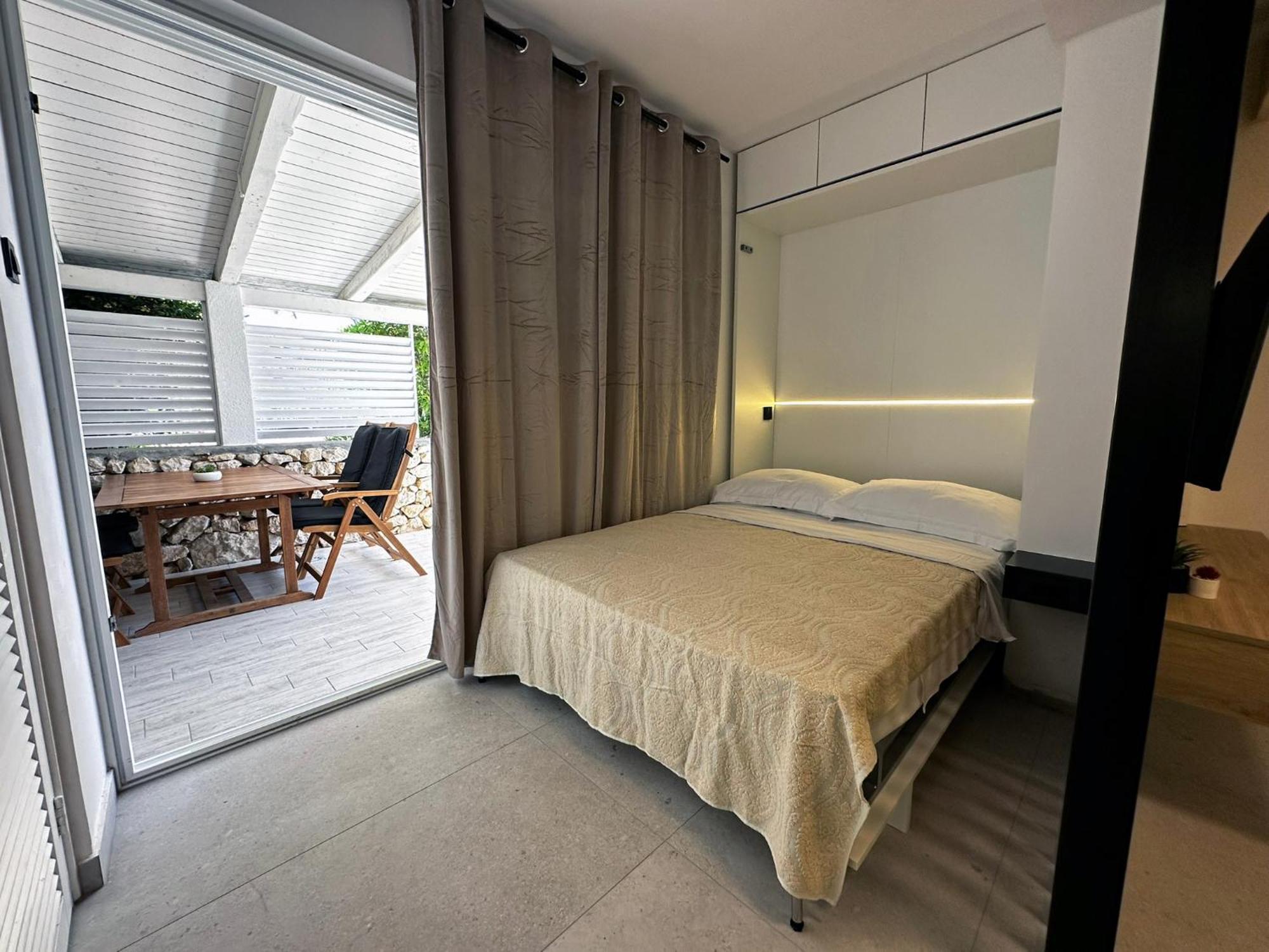 Studio Apartments Lace Novalja Exterior foto